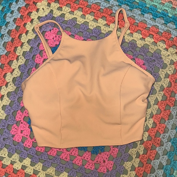 lululemon athletica Tops - Lululemon built in-bra crop top tank